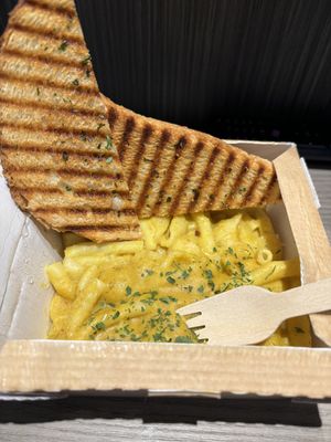   at The Glasvegan in Glasgow