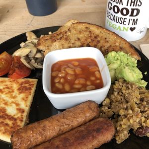 Full Scottish Breakfast at The Glasvegan in Glasgow