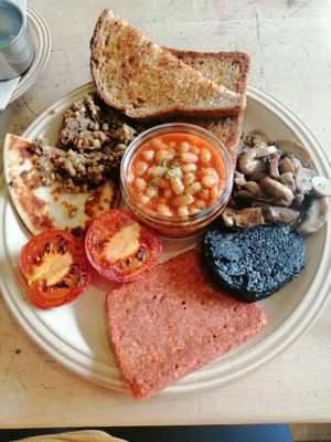 Full Scottish breakfast with Black pudding thats scumcious at The Glasvegan in Glasgow