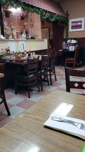 Inside dinning. at Thai Star in Merced