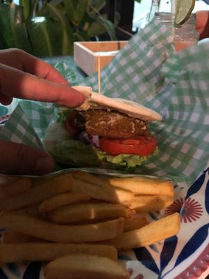 Falafel hamburger at Marrakech in Santa Marta