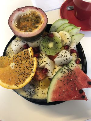 Tropical smoothie bowl  at Buzz Organic Food & Drink in Ao Nang