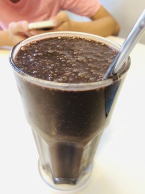 raw cacao brownie smoothie at Buzz Organic Food & Drink in Ao Nang