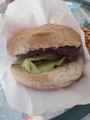 Beefburger at DLS Vegetarian - Dé Lái Sù in Kaohsiung