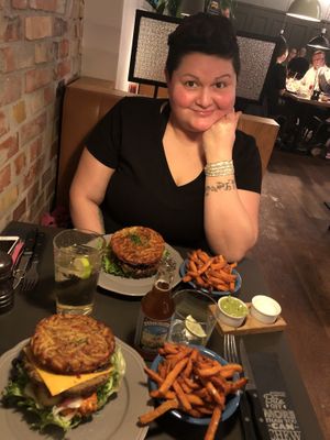 Vegan burgers 🙌🏻🤩 at Halifax Burgers in Hilleroed