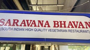 🇮🇳  at Hotel Saravana Bhavan - Connaught Circus in New Delhi