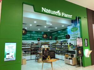 Shop front at Nature's Farm - VivoCity in Central Singapore