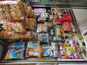 Items available at Kas Yapa Vegetarian 迦叶素料品 in East Singapore