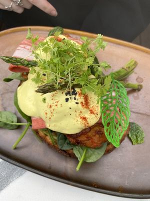 Vegan Eggs Benny   at 7th Heaven in Sutherland