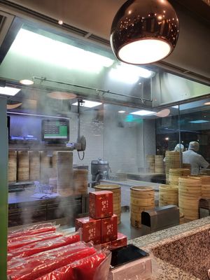 Kitchen at Din Tai Fung 鼎泰豐 - Sentosa in Central Singapore