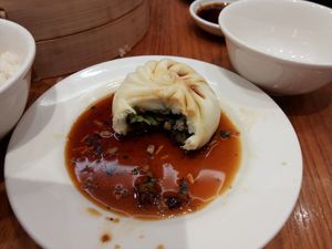 Delicious at Din Tai Fung 鼎泰豐 - Sentosa in Central Singapore