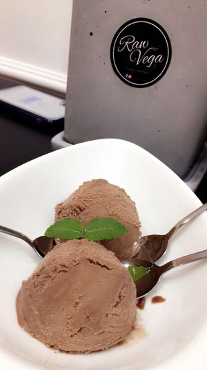 Chocolate peanut butter ice cream  at Raw Vega in Bangkok