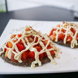 Raw Hawaiian PIZZETTE at Raw Vega in Bangkok