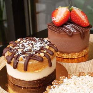 Raw cakes at Raw Vega in Bangkok