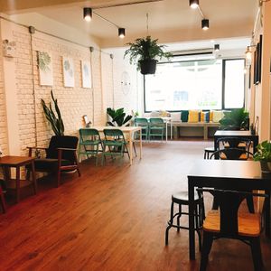 2Floor at Raw Vega in Bangkok