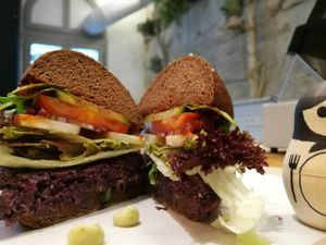 Burger on Russian roll at Matrjoska Kroshka in Budapest