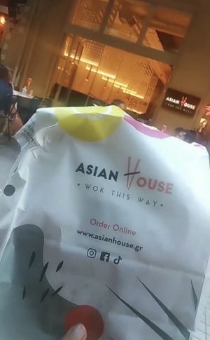 Take away  at Asian House in Kalamaria