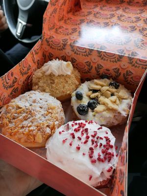 Peach Crumble, Blueberry Lemon Cheesecake, Bienenstich, Red Velvet at Brammibal's Donuts - Prenzlauer Berg in Berlin