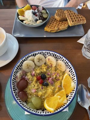 Porridge and waffles   at Bez Lukru in Wroclaw