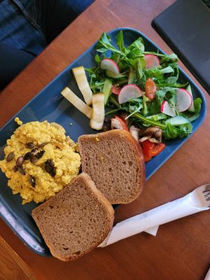 savoury breakfast at Bez Lukru in Wroclaw