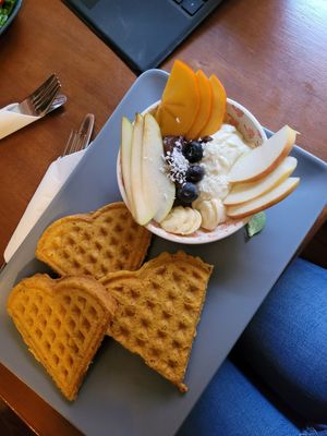 sweet breakfast at Bez Lukru in Wroclaw