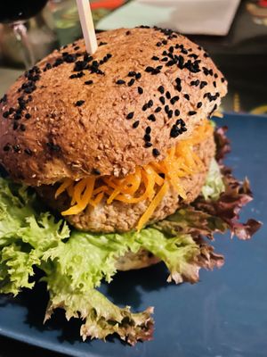 Burger Ostry tajski   at Bez Lukru in Wroclaw
