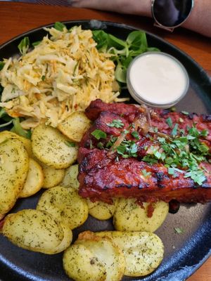 Erbsen Thempeh als "Rippchen " at Bez Lukru in Wroclaw