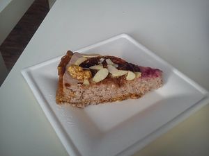 vegan cake at Bez Lukru in Wroclaw
