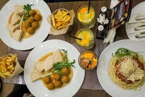 Dinner & lemonade at Vegazzo in Szeged