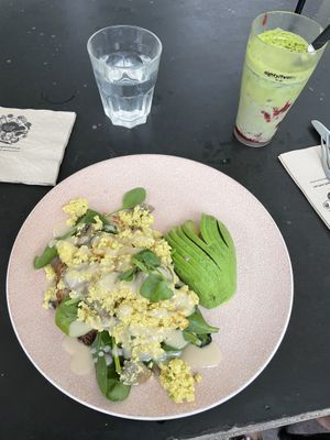 Eggs Benedict vegan-o   at 80/20 in Braddon