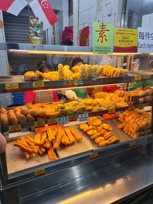 Popular stall in the Hawker ~ 10/5/22 at Delisnacks 德利食 - Kim Keat Palm in Central Singapore