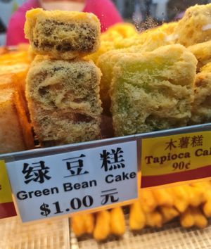 Green bean cake & Tapioca Cake ~ 10/5/22 at Delisnacks 德利食 - Kim Keat Palm in Central Singapore