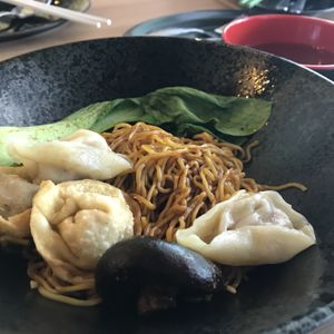 Wonton mee at Vegan Curry Rice in West Singapore