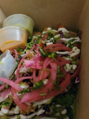 Soooo good!! Flautas (3)

FRESH: Cabbage, crema, coriander vinagrette, avocado sauce, tomatoes.

NACHO: Vegan queso, crema, red salsa, tomatoes. at Lick It Up - International Bar in El Paso