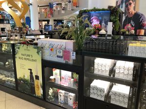 Shop front at Hysses - Vivocity in Central Singapore