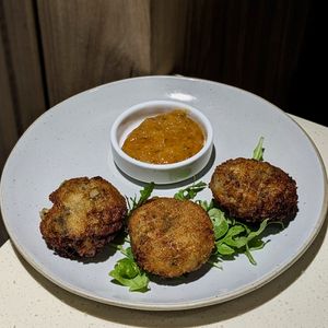 Vegan Lion’s Mane Mushroom “Crab Cakes” at Cedele - Wheelock Place in Central Singapore