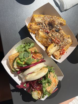 Tofu bao & fried corn  at Jinx - Food Truck in Gothenburg