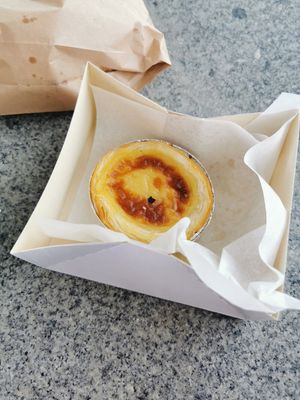 The traditional portugese dessert at Moko Veggie Cafe - Anjos in Lisbon