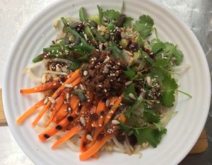 Udon noodle salad at Moko Veggie Cafe - Anjos in Lisbon