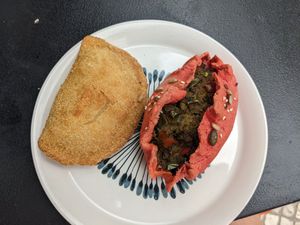 Shrimp pastry and eggplant pastry at Moko Veggie Cafe - Anjos in Lisbon