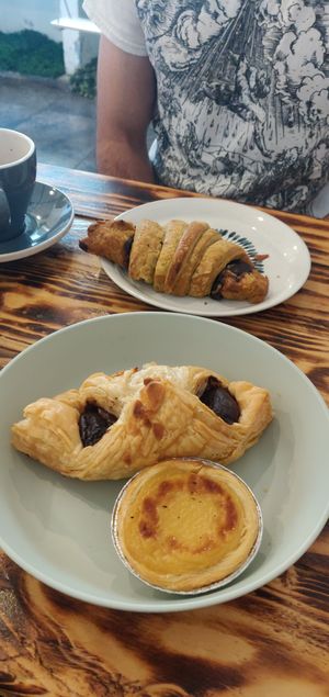 Sweets at Moko Veggie Cafe - Anjos in Lisbon