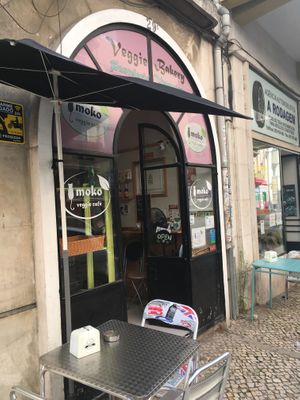 Entrance at Moko Veggie Cafe - Anjos in Lisbon