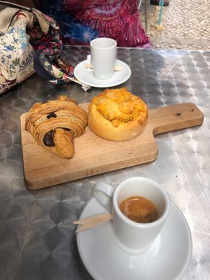 Breakfast  at Moko Veggie Cafe - Anjos in Lisbon