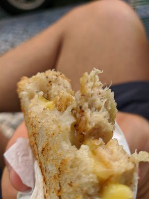 "chicken" toast with "cheese" at Moko Veggie Cafe - Anjos in Lisbon