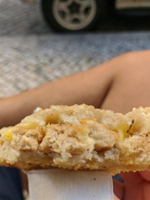 "chicken" toast with "cheese" at Moko Veggie Cafe - Anjos in Lisbon