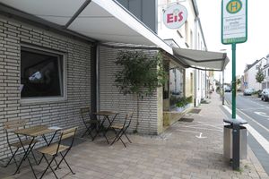 Outside at art & wEISe in Monheim Am Rhein