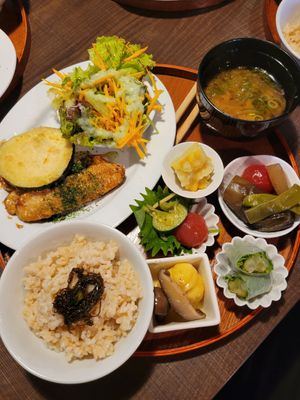 Lunch set with tempeh 1600 at Yamagoya in Uji
