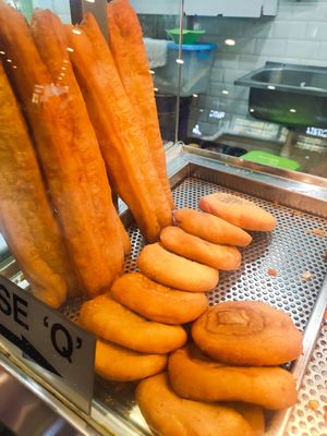 Sesame bun and you tiao at Goreng Pisang - S12 in East Singapore