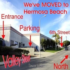 driving north on Valley about 500ft past 2nd street at Soothe Your Soul in Hermosa Beach