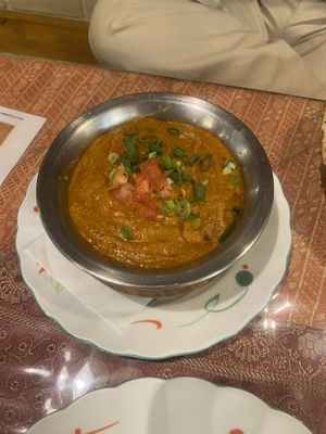 Curry de verduras  at Roopali in Hiroshima